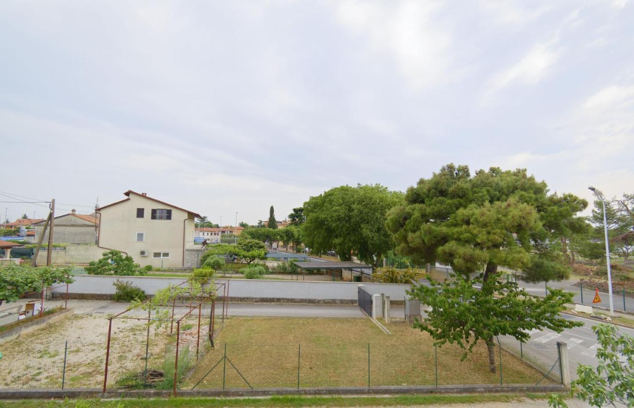 Apartment Patrik By Rent Istria 乌马格 外观 照片