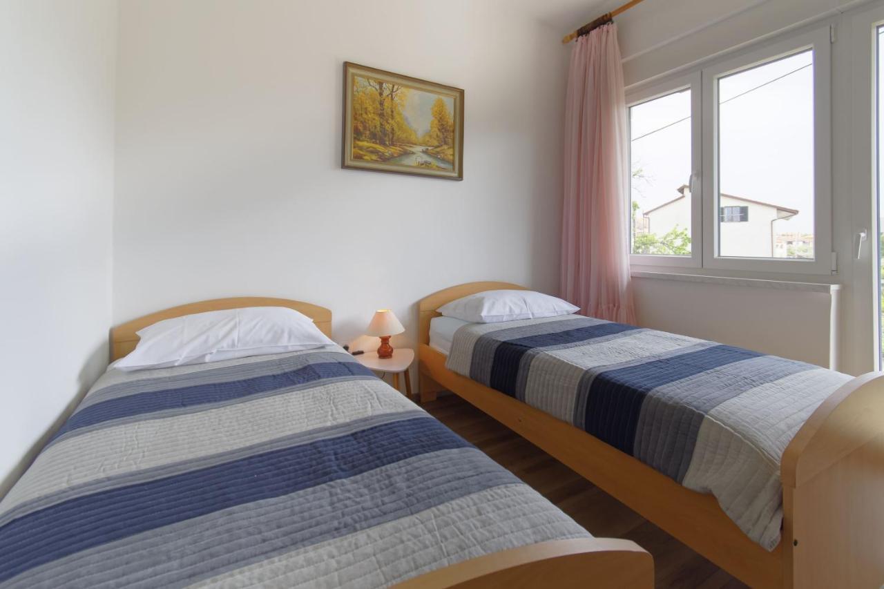 Apartment Patrik By Rent Istria 乌马格 外观 照片