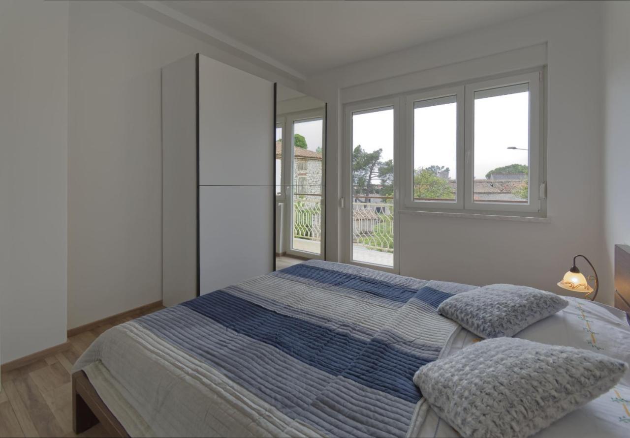 Apartment Patrik By Rent Istria 乌马格 外观 照片